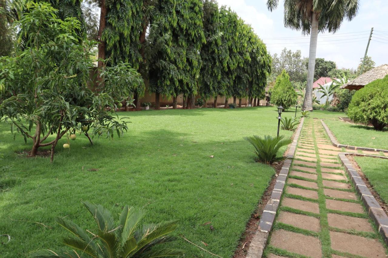Mama Thea Homes Moshi Bagian luar foto