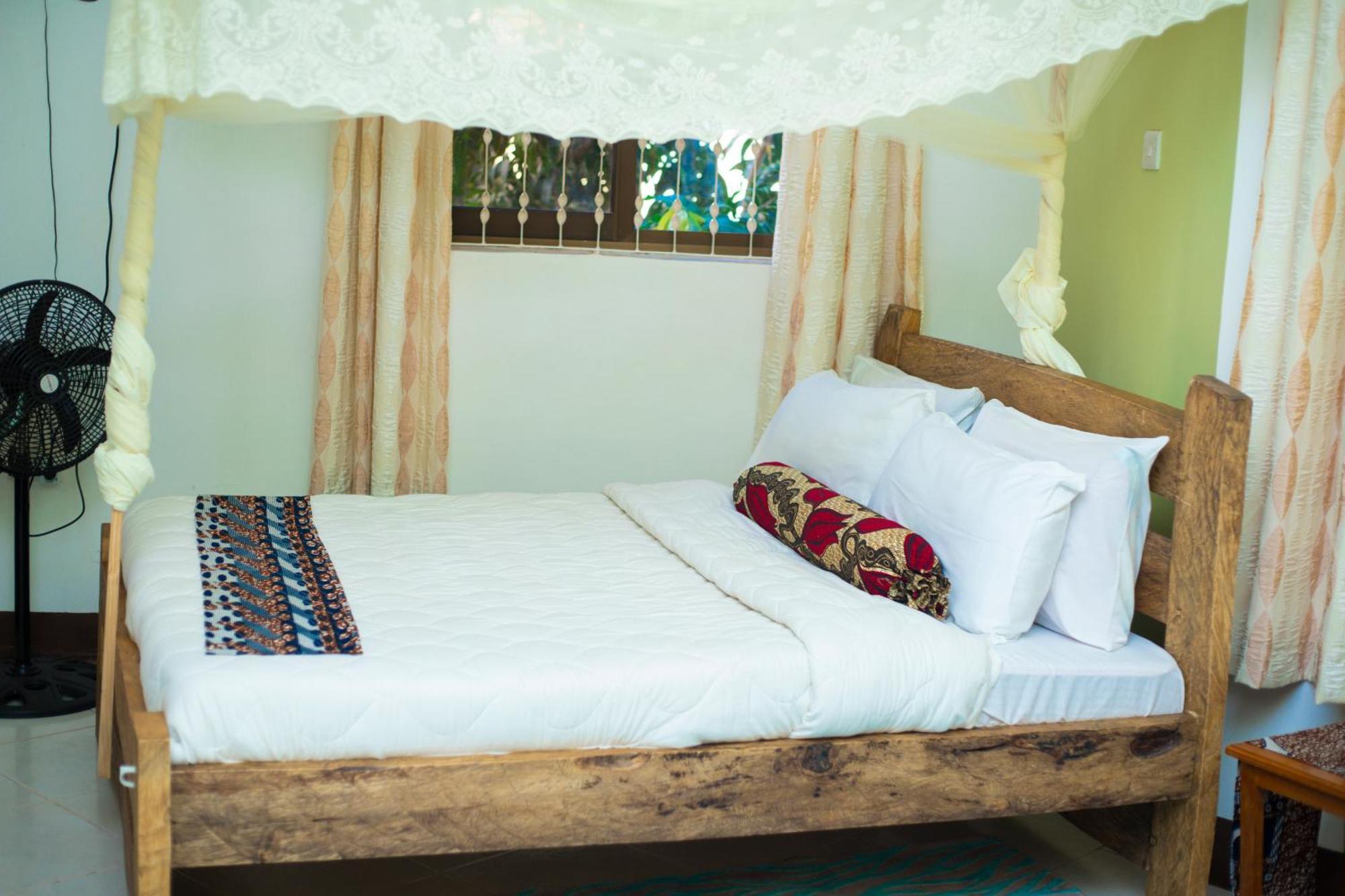Mama Thea Homes Moshi Bagian luar foto