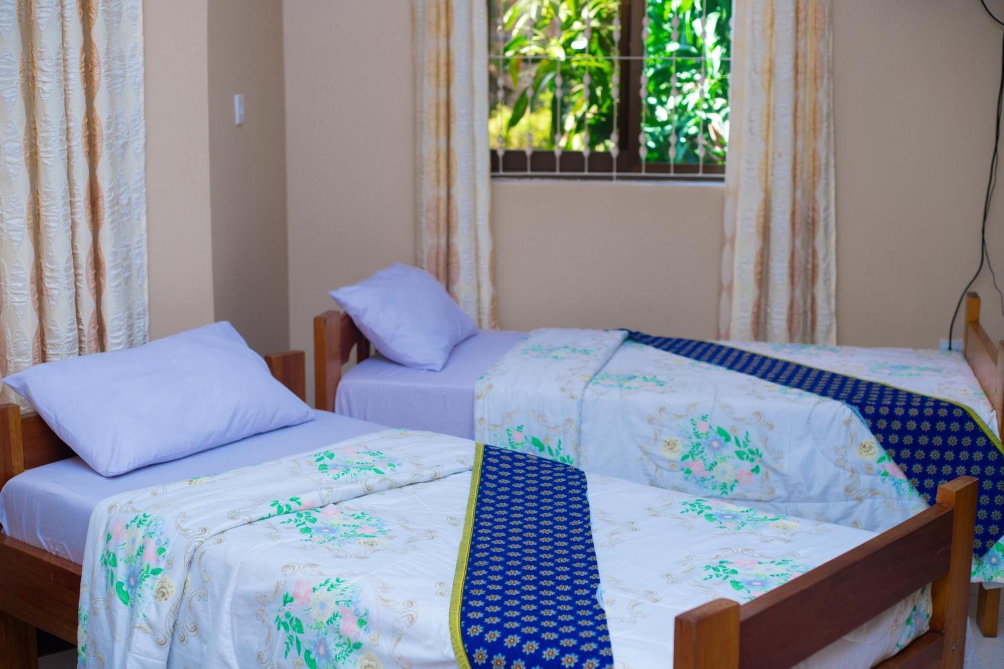Mama Thea Homes Moshi Bagian luar foto