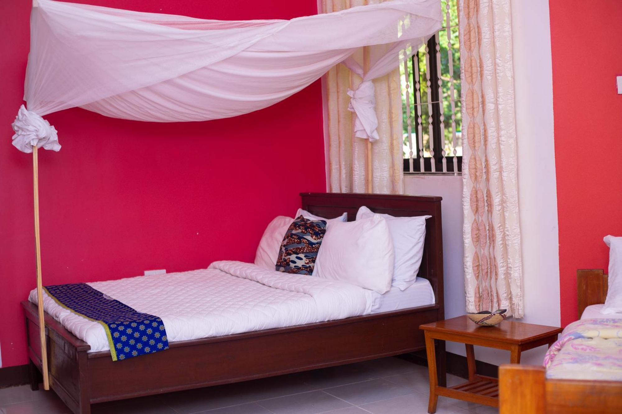 Mama Thea Homes Moshi Bagian luar foto