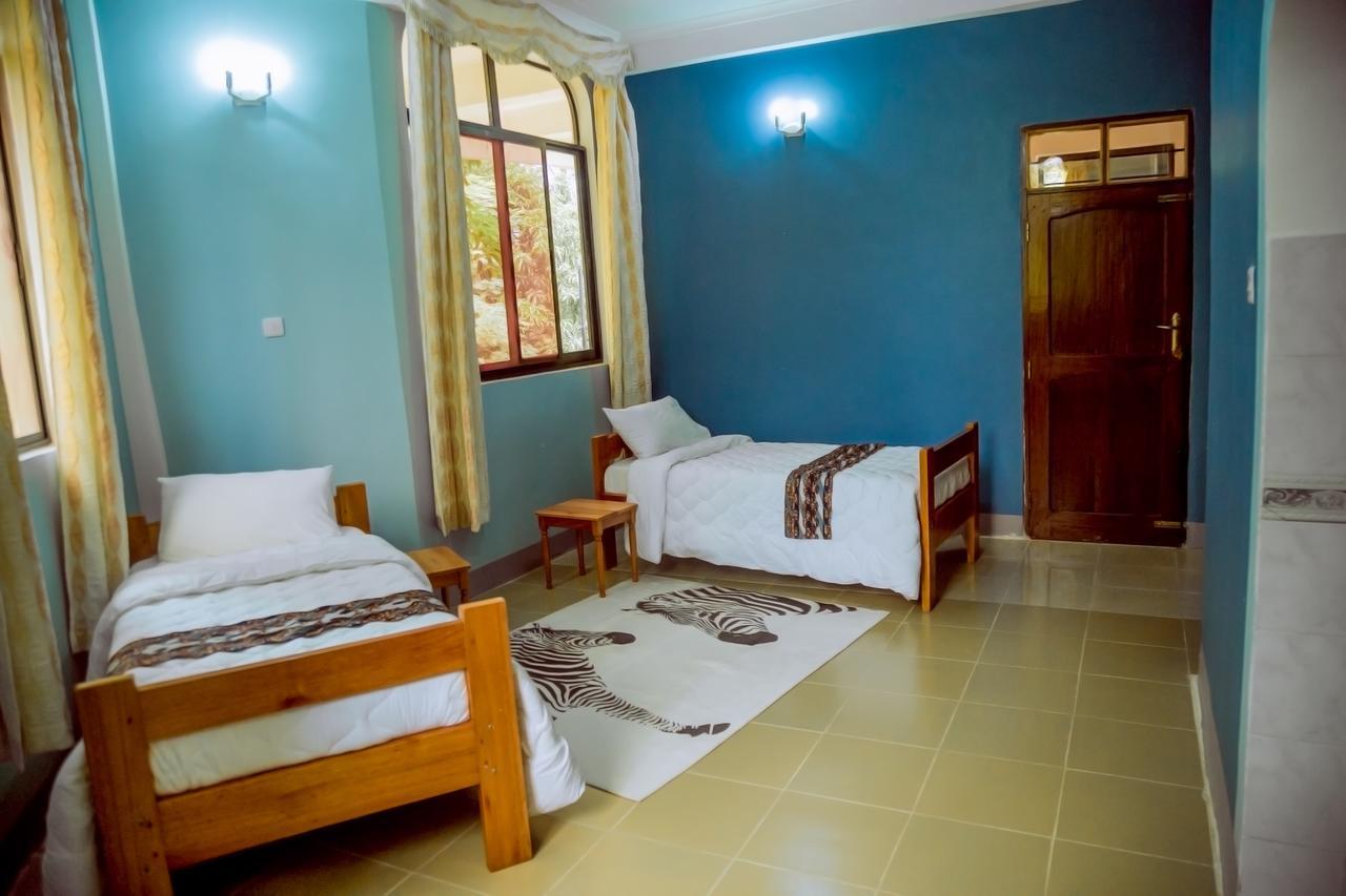 Mama Thea Homes Moshi Bagian luar foto
