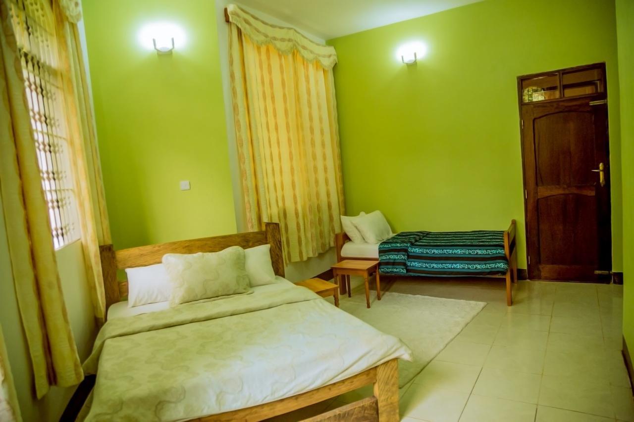 Mama Thea Homes Moshi Bagian luar foto