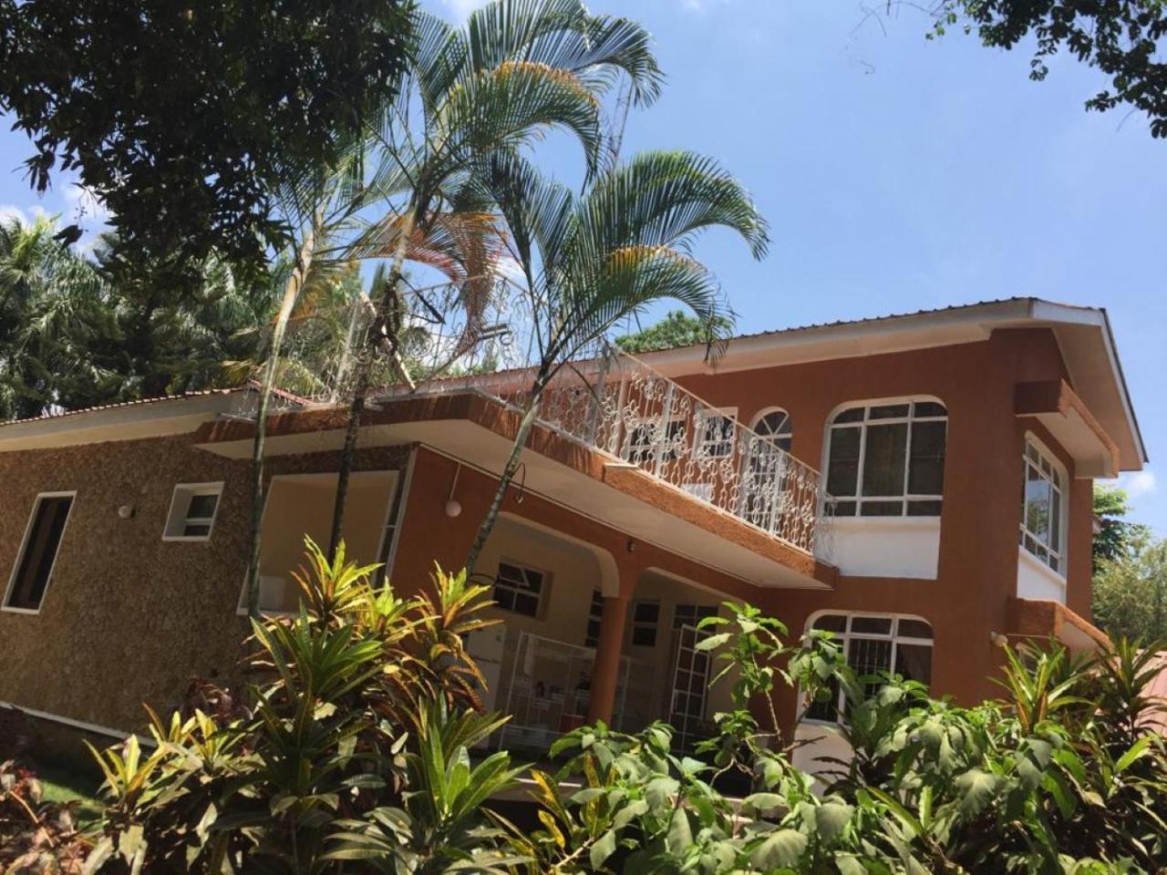 Mama Thea Homes Moshi Bagian luar foto