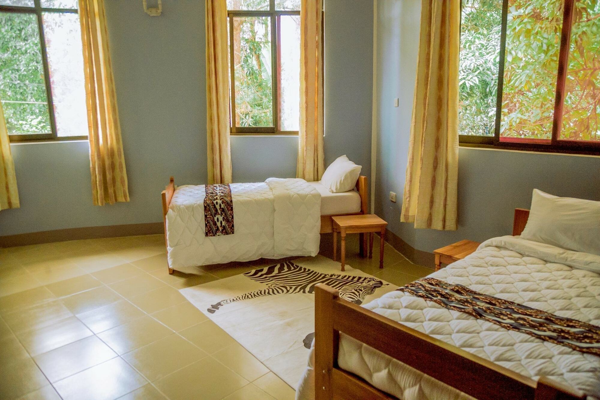Mama Thea Homes Moshi Bagian luar foto
